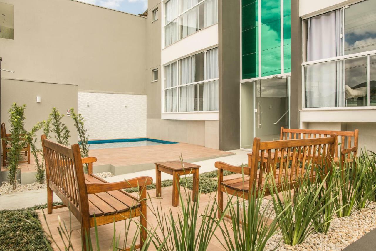 Edificio Algarve Apartment Balneario Camboriu Exterior photo